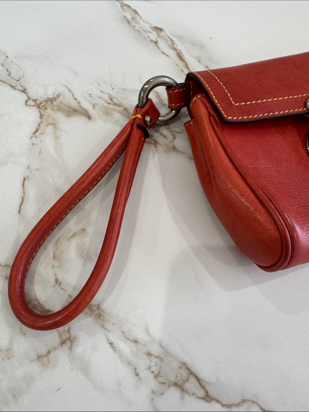 Marc Jacobs Red Leather Wristlet Clutch with Silver-Tone Lock - Picture 7 of 8